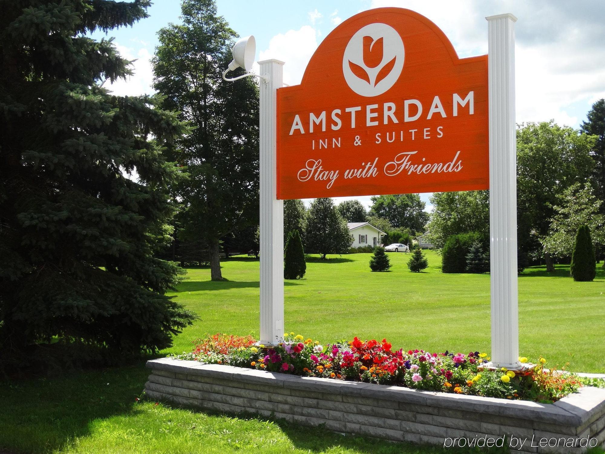 Amsterdam Inn & Suites Sussex Exteriér fotografie